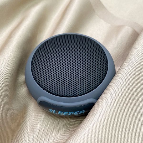 2023 New Clip-on Pillow Smallest Wearable Portable Mini Bluetooth Sleep Speakers BT Tws White Noise Sleeper Speaker